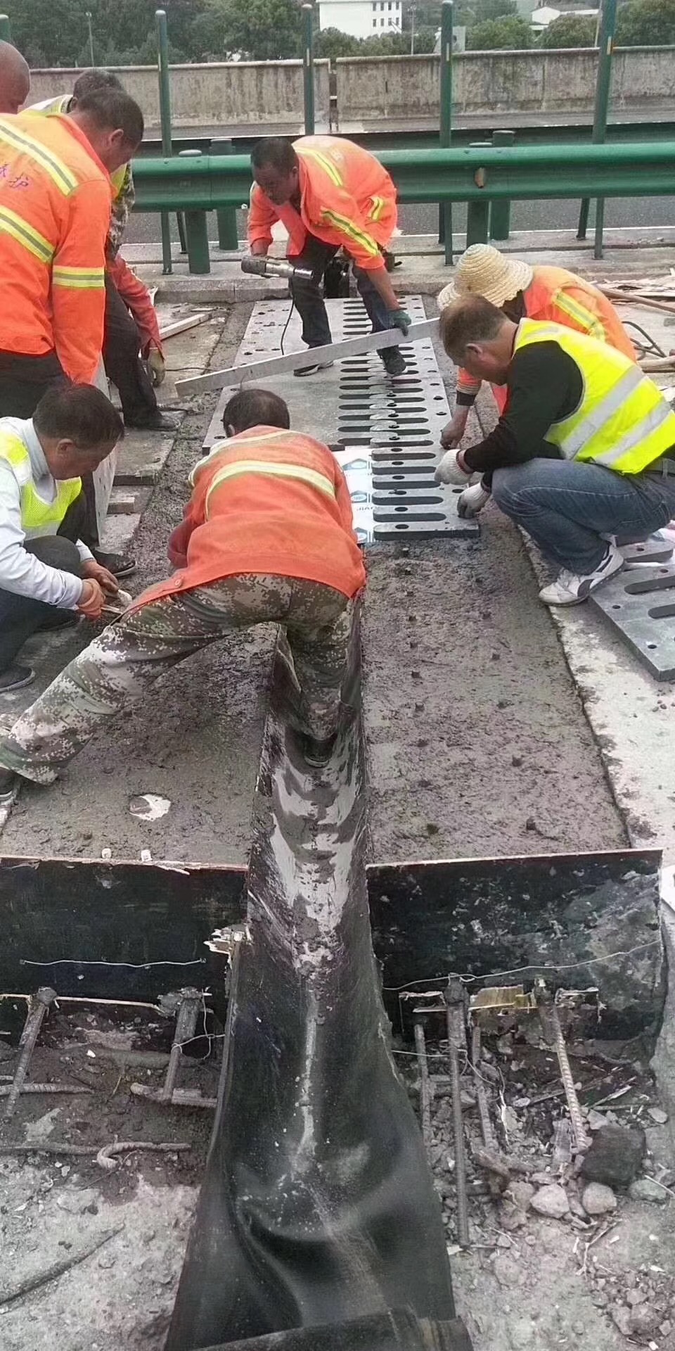 桥梁支座受强压力灌浆 高强度灌浆料诚信经营