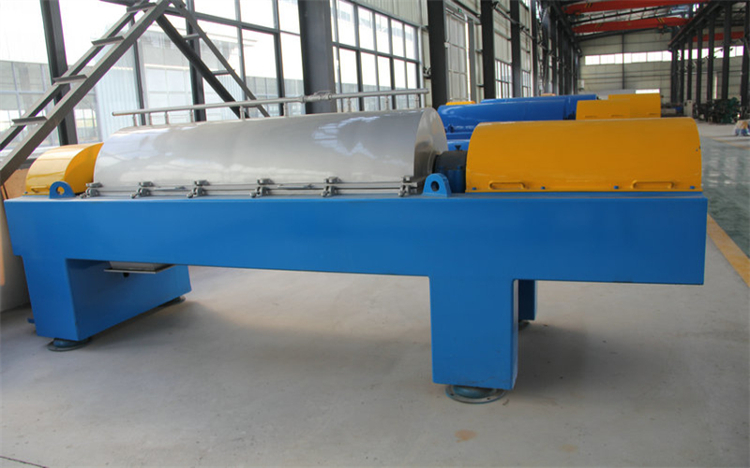 油田离心机 水处理领域卧螺离心机选型