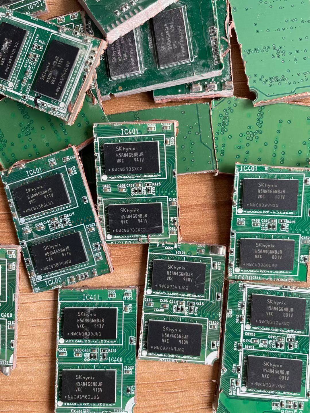 回收带板内存芯片 长沙高价回收晶振信誉可靠