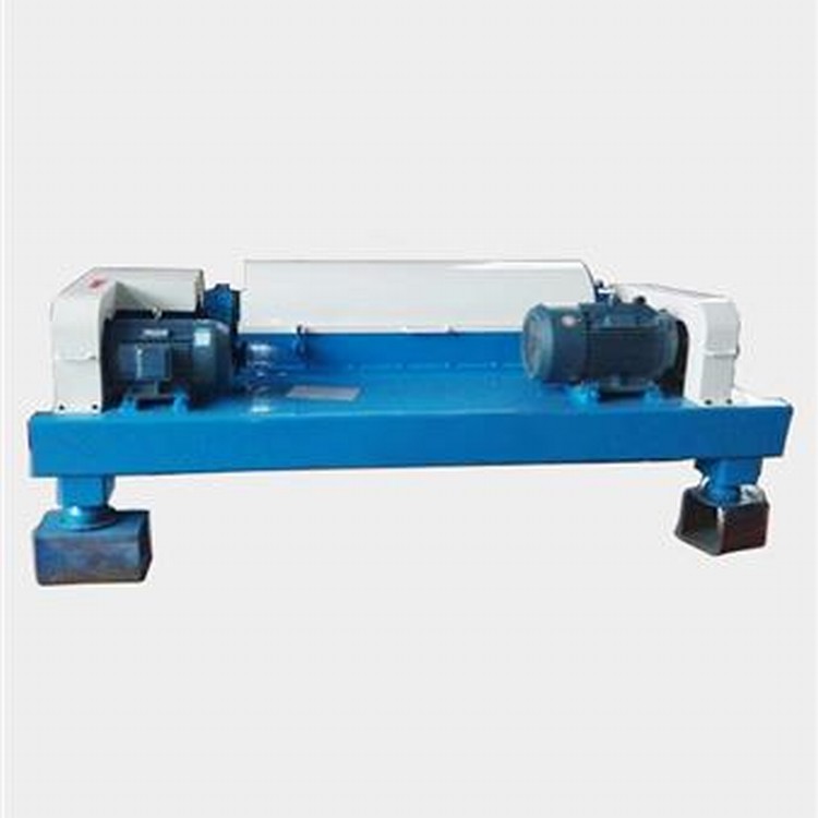 三相离心机 长春污水处理离心机公司