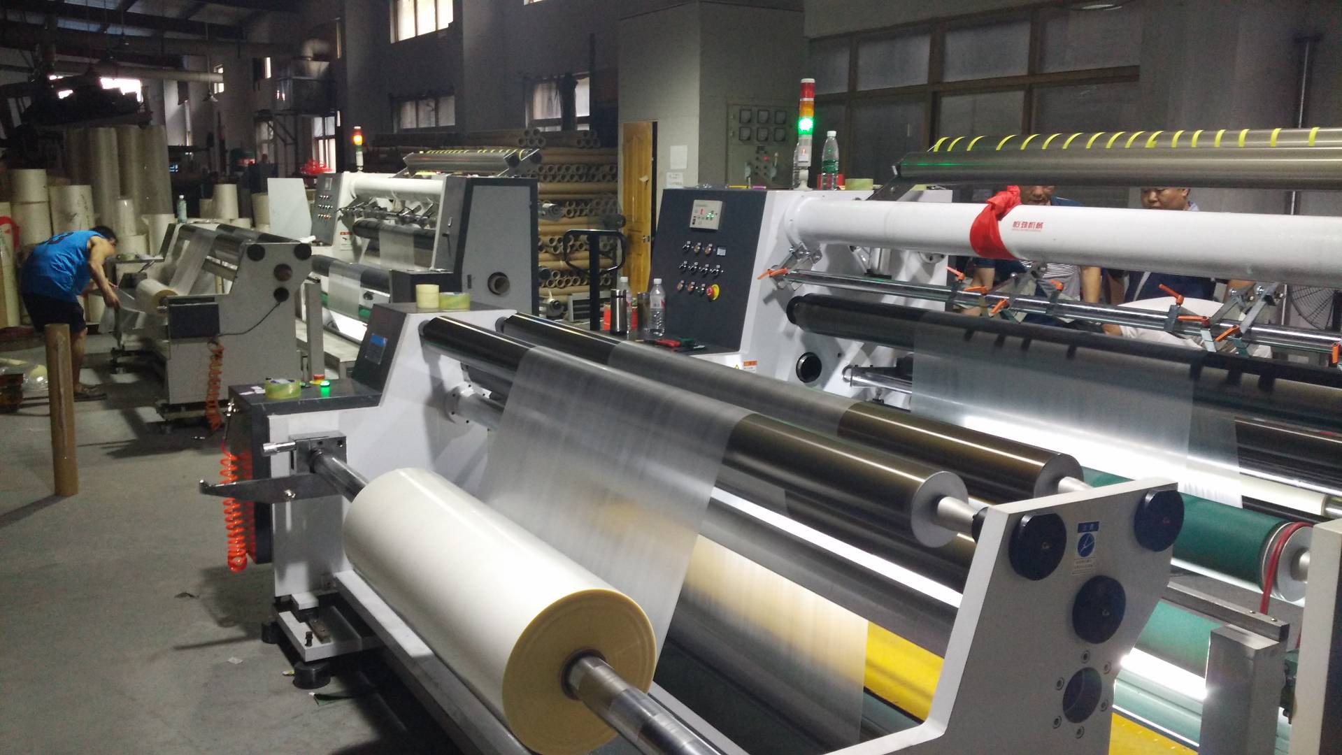 自动调刀分切机塑料薄膜分切机高速复卷预涂膜分切机