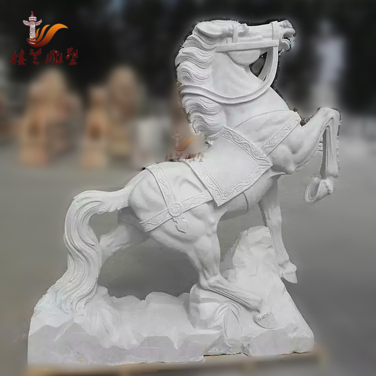 青石马雕塑定做江苏园林奔马雕塑