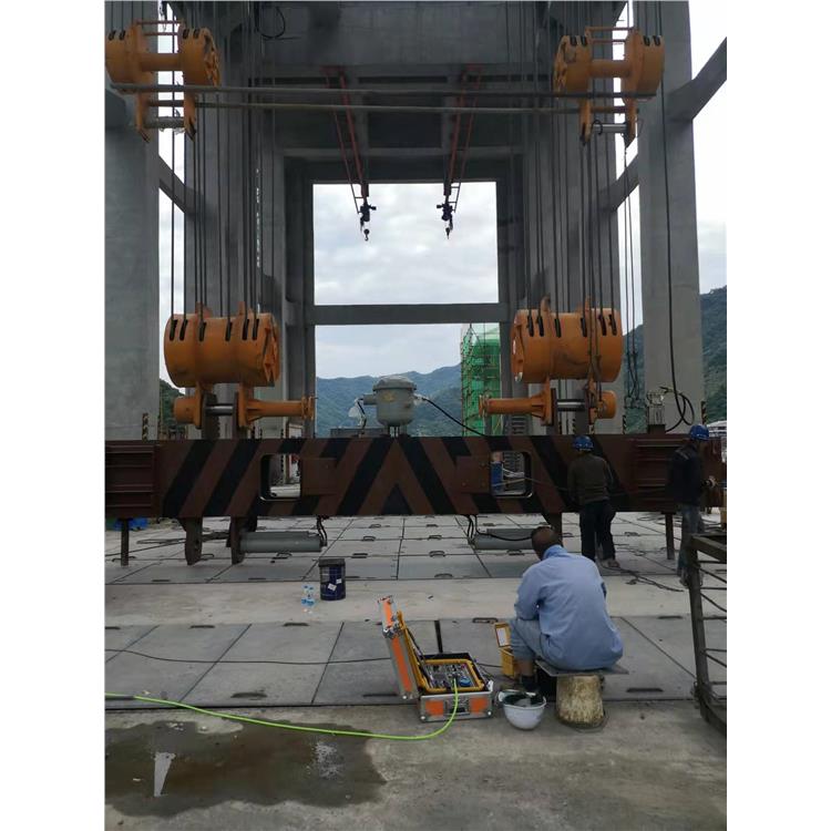 漢中水下打撈電話 救援水下機(jī)器人
