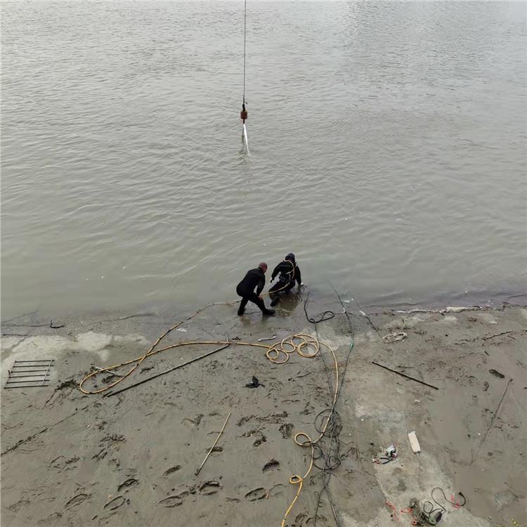 孝感潜水员打捞队 水下设施维护