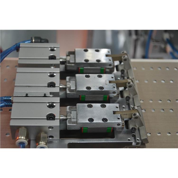 光伏组件焊接设备 电池片焊接设备光伏组件串片机加工