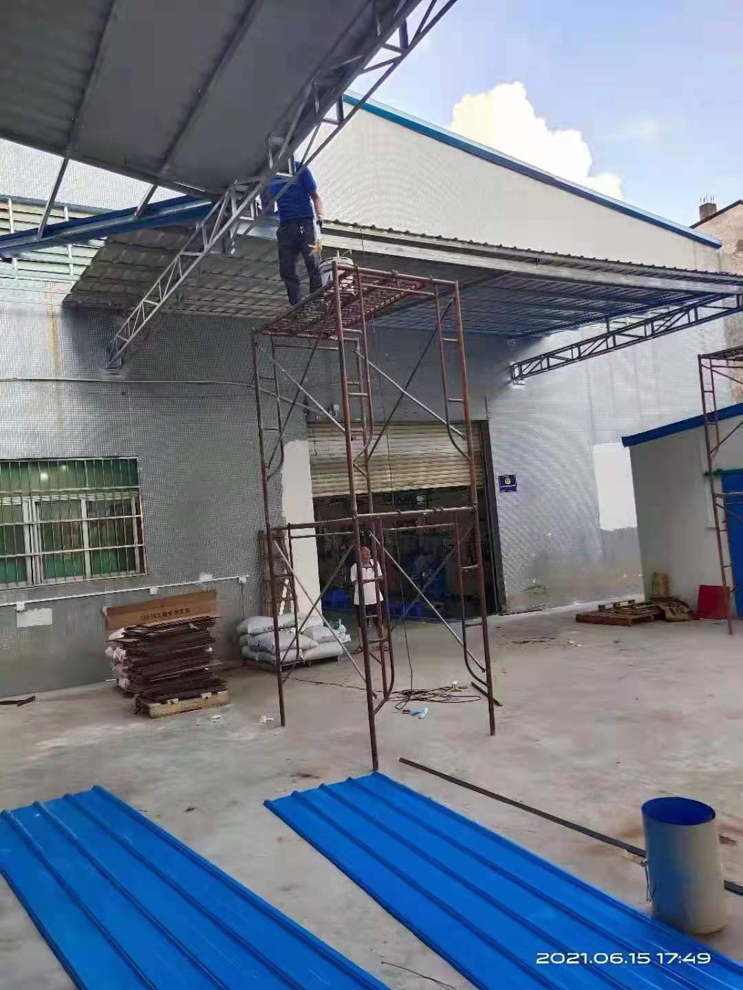 大朗镇简易铁皮棚正规的简易钢架阁楼