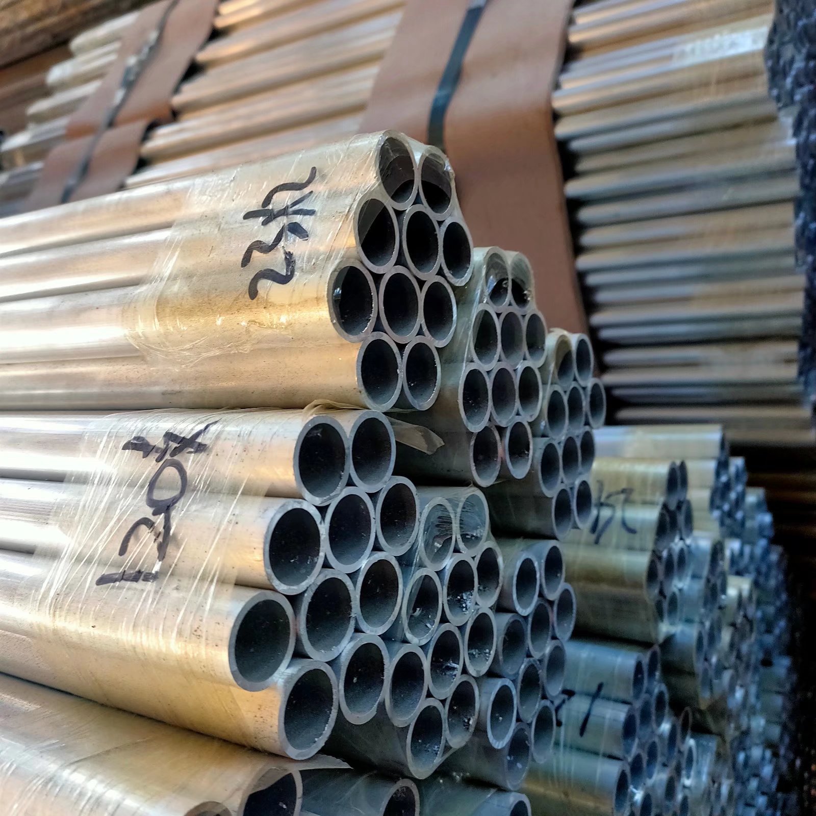 铝管供应商异形铝管铝管生产厂家