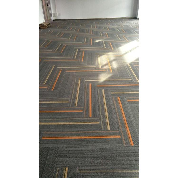 PVC地毯 长期供应办公室块毯 上门服务
