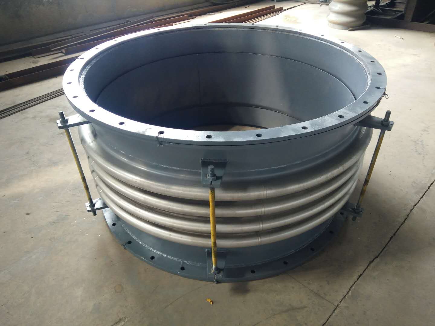 金属补偿器 广州伸缩节