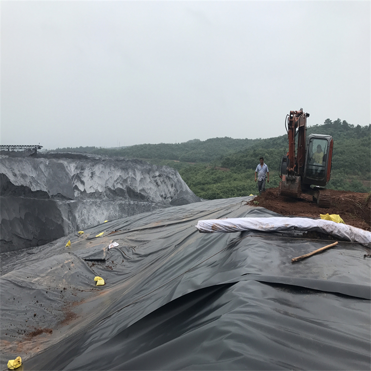 耐腐蚀鱼塘防渗膜 滁州抗紫外线莲藕防渗膜 如何保养