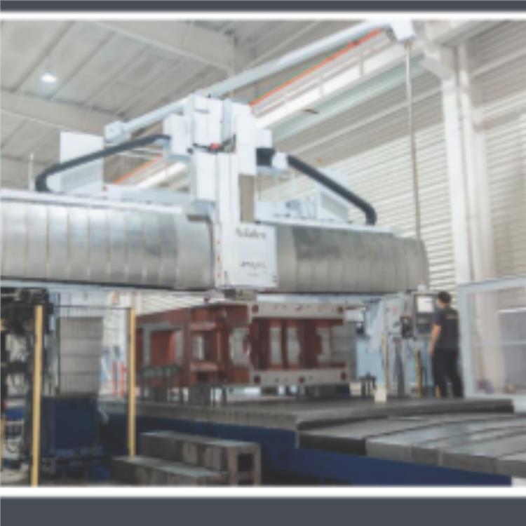 TCN2100 厂商 三菱滚齿机