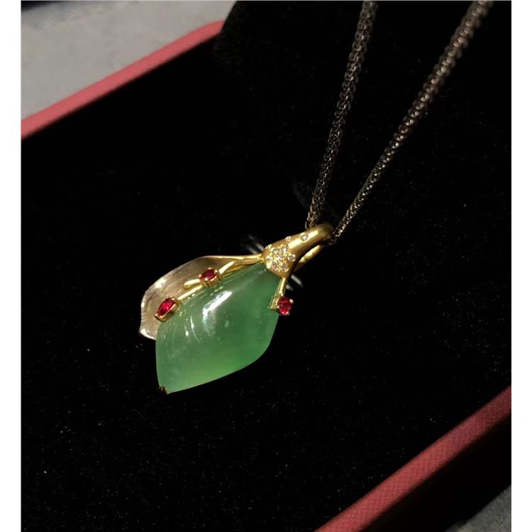 想买一件玉坠传承 普陀区飘蓝花翡翠 上海晚香玉珠宝