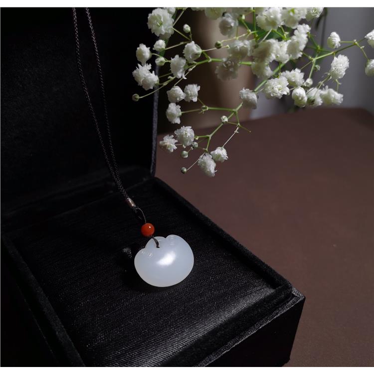 想买一件玉坠传承 虹口区玻璃种翡翠 上海晚香玉珠宝靠谱卖家