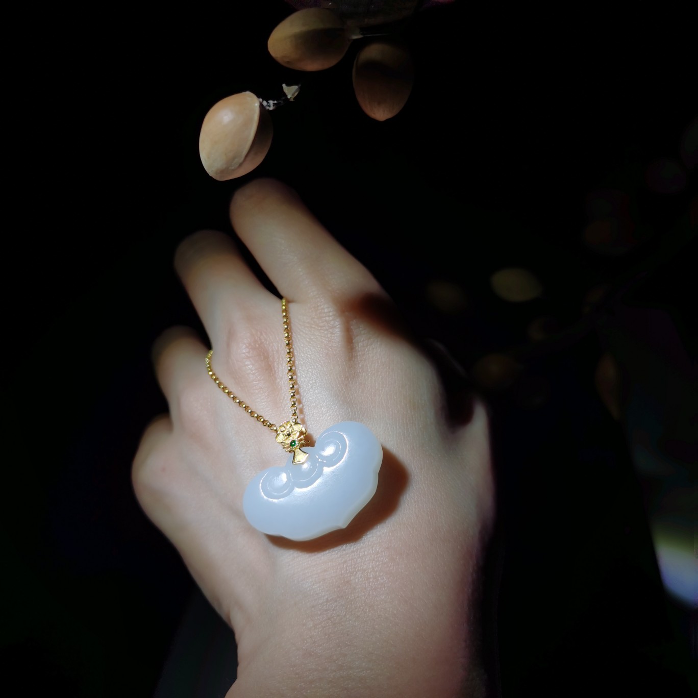 资深玉石顾问 嘉定区飘蓝花翡翠 上海晚香玉珠宝靠谱卖家