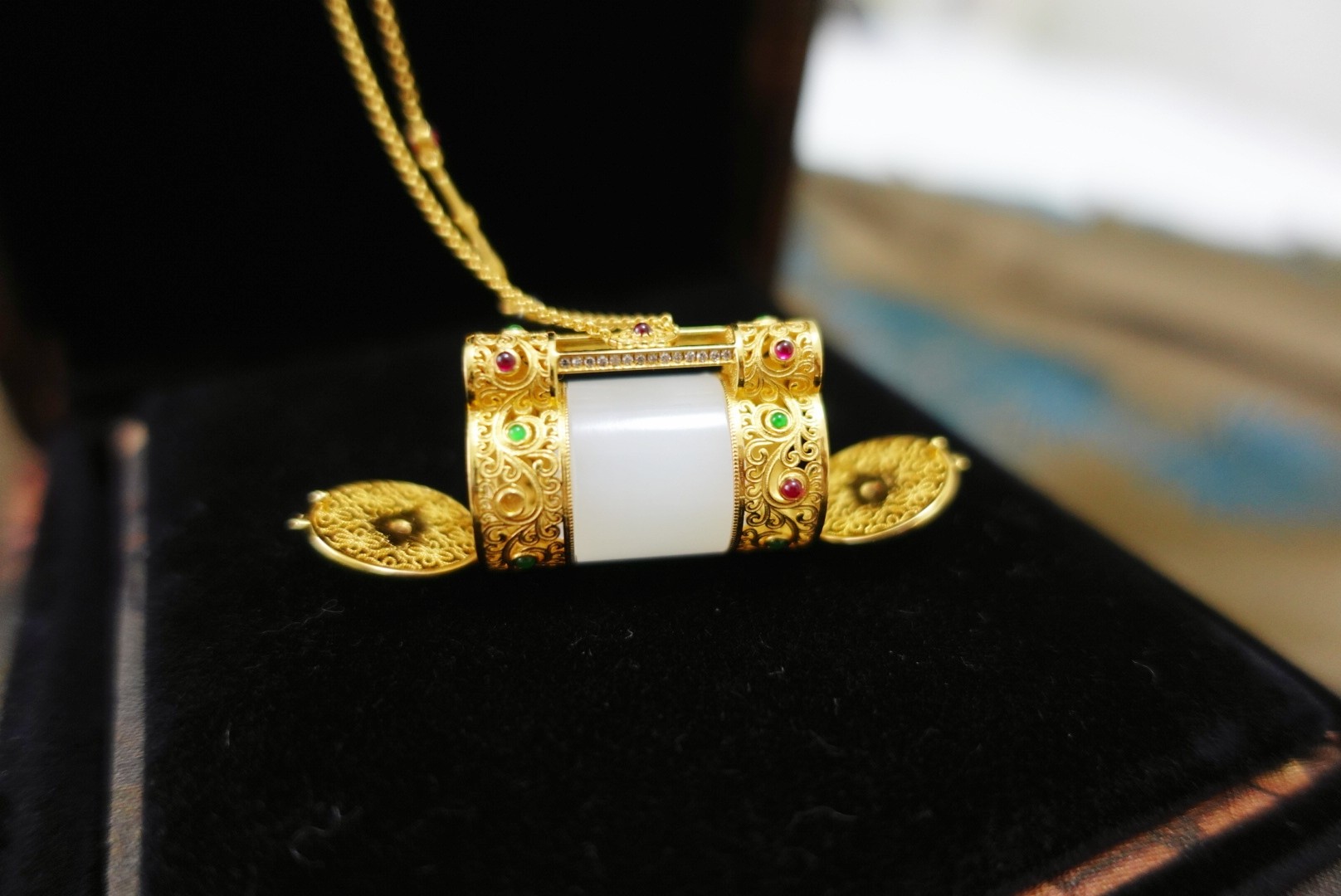 资深玉石顾问 浦东新区飘蓝花翡翠 上海晚香玉珠宝靠谱卖家