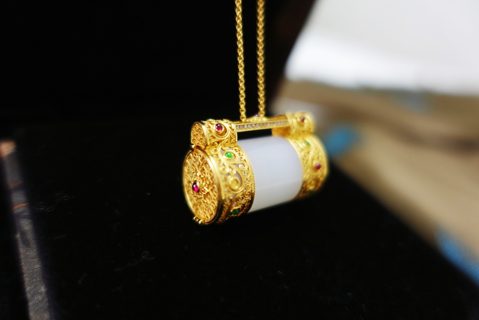 资深玉石顾问 松江区玻璃种翡翠 上海晚香玉喝茶品玉好去处