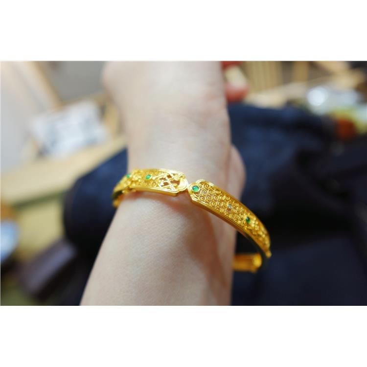 想买一件玉坠传承 羊脂白玉手镯 上海晚香玉珠宝靠谱卖家