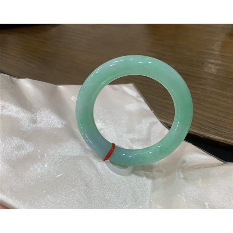 资深玉石顾问 嘉定区和田玉手镯 比源头还靠谱的上海晚香玉珠宝店