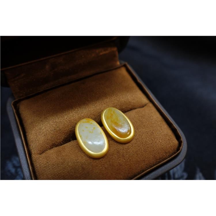 资深玉石顾问 普陀区玉耳钉 找上海晚香玉珠宝主理人 一对一服务