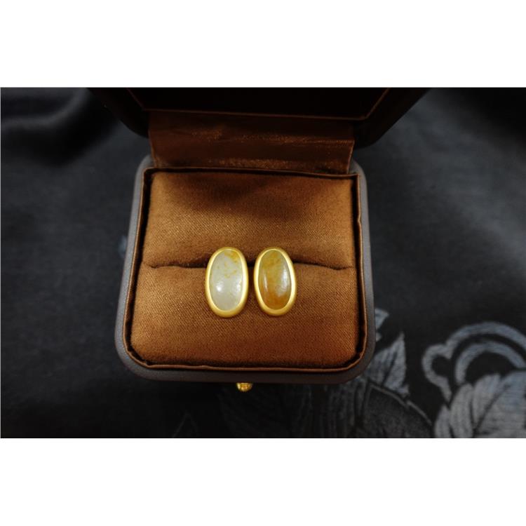 资深玉石顾问 宝山区花朵耳坠 上海晚香玉珠宝