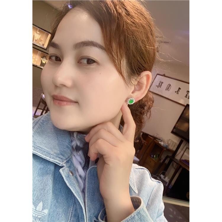 资深玉石顾问 普陀区和田玉中式耳坠 上海晚香玉珠宝源头批发价