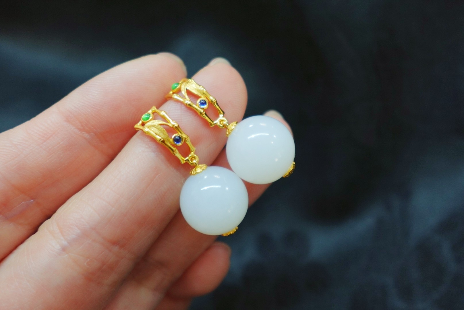 资深玉石顾问 普陀区葫芦耳坠 怕欺骗 找晚香玉珠宝杨琴