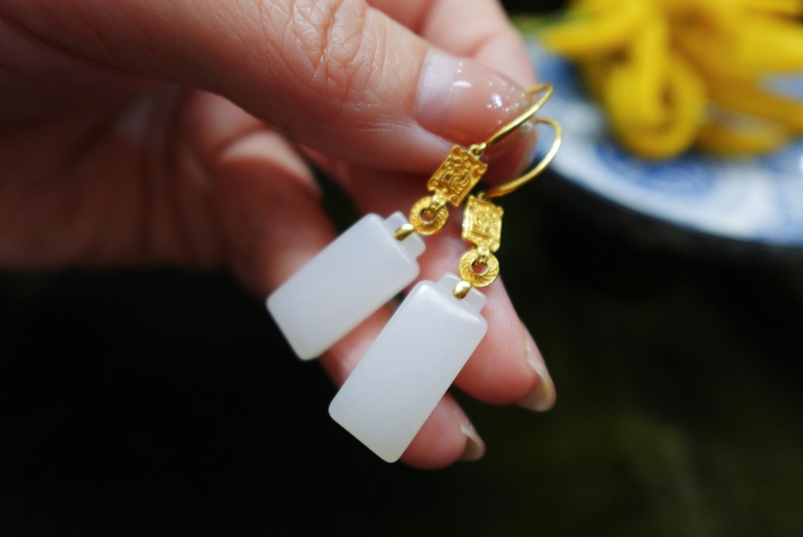 资深玉石顾问 浦东新区花朵形耳钉 上海晚香玉珠宝