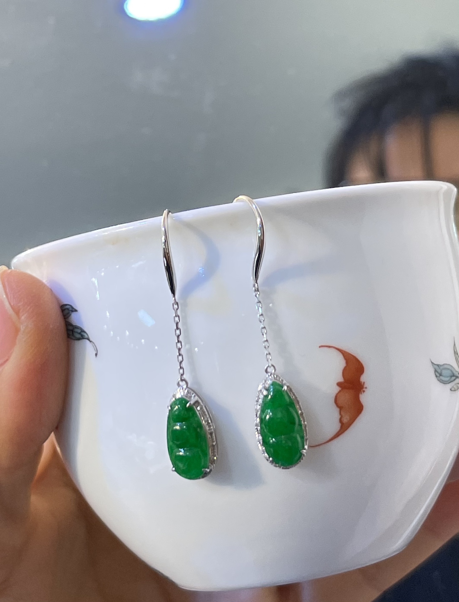 资深玉石顾问 浦东新区长方耳坠 比源头还靠谱的上海晚香玉珠宝店