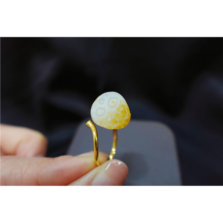 想买一件玉坠传承 奉贤区籽料戒指 上海晚香玉珠宝源头批发价