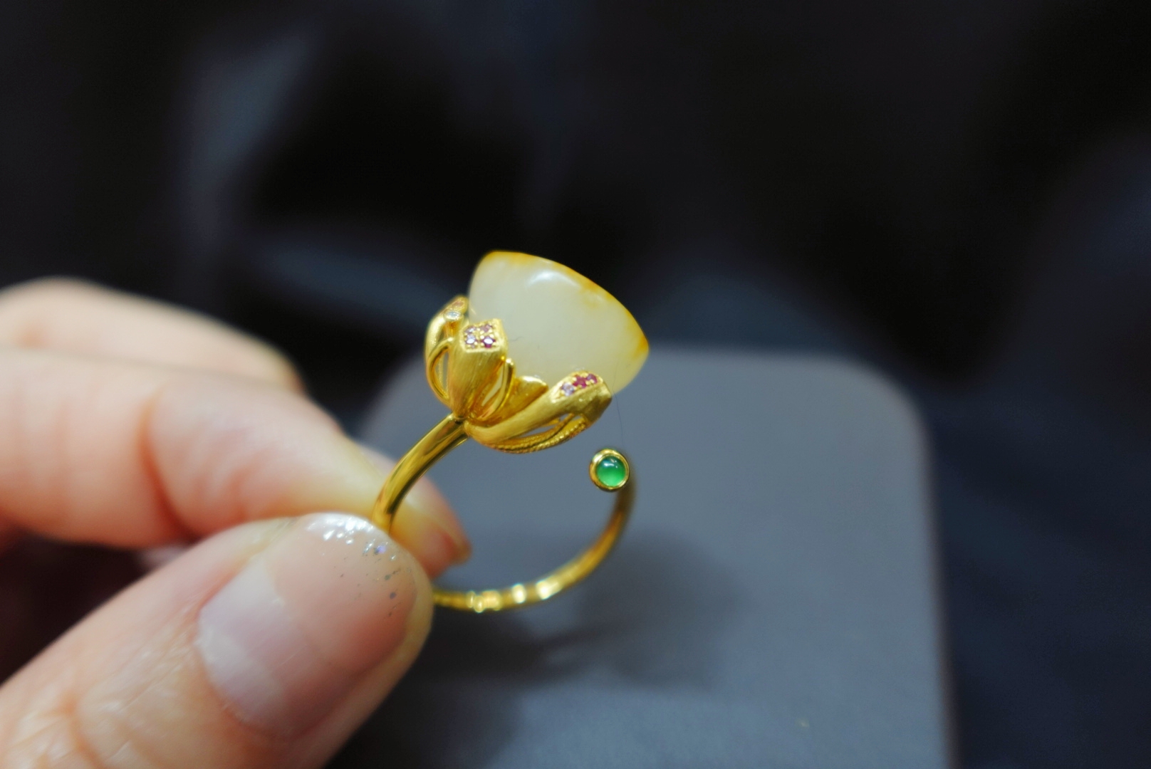 资深玉石顾问 虹口区玉戒指 上海晚香玉喝茶品玉好去处