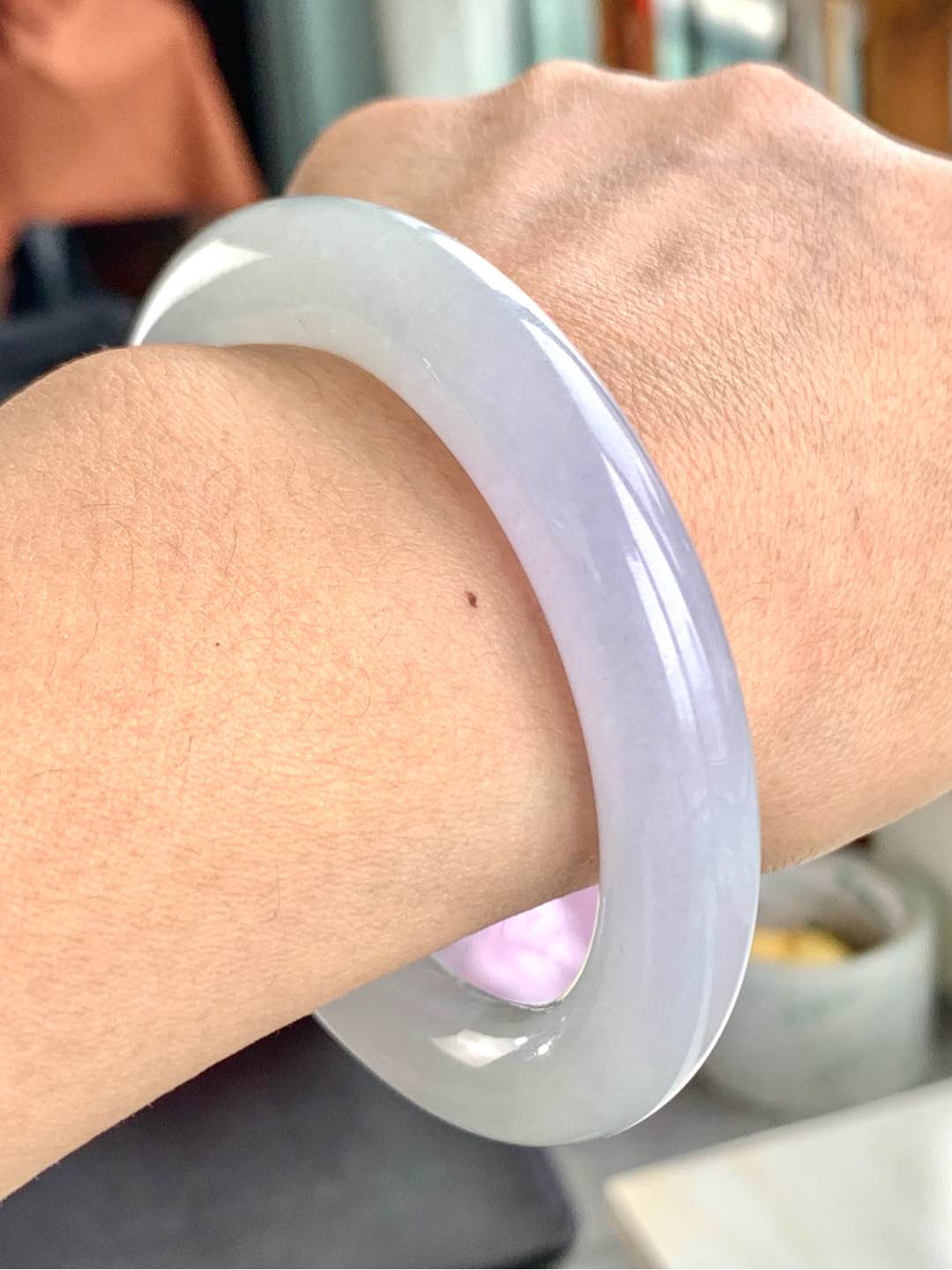 想买一件玉坠传承 青浦区和田玉手镯 怕欺骗 找晚香玉珠宝杨琴