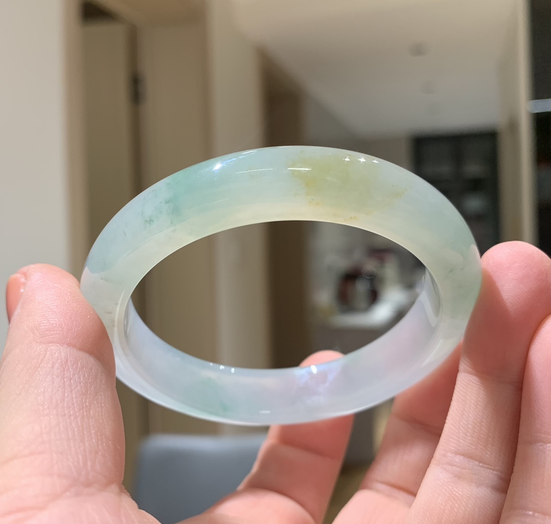 想买一件玉坠传承 浦东新区梅花开口镯 上海晚香玉珠宝