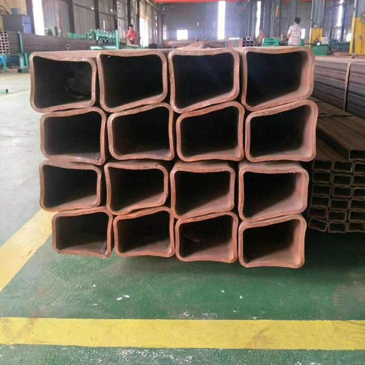 天津佳通钢管有限公司 产品展厅 >镀锌集装板房梯形管加工厂家