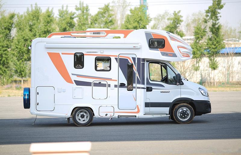 自动挡房车20万以内大通c型房车定制