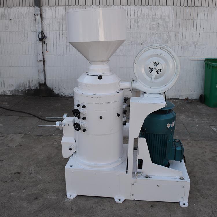 碾米机 产品描述碾米机加工设备出的碎米很多原因有三点:一:碾米仓内