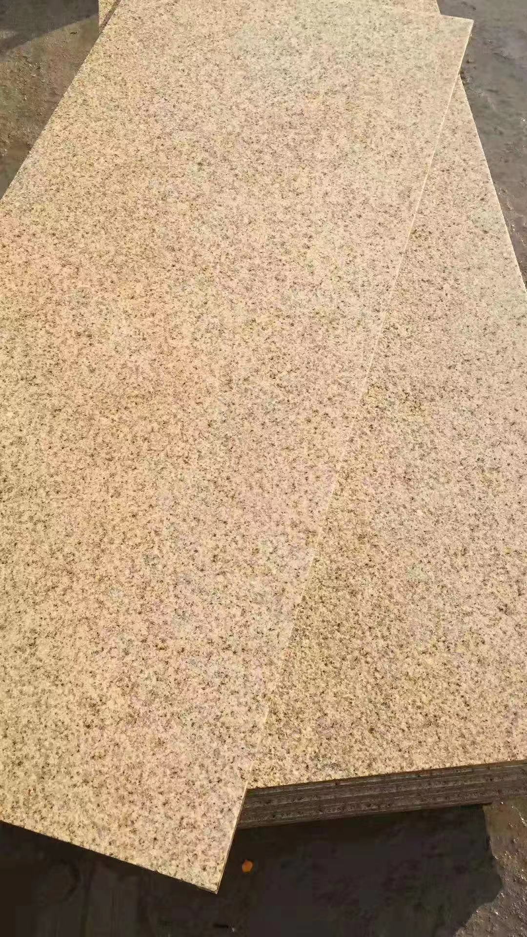 翔震石材  白锈石光面  锈石 量大从优