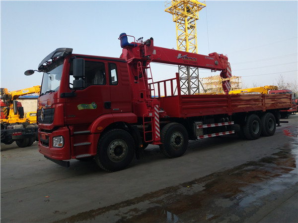 黄山市东风随车吊,徐工随车吊随车吊平板运输车