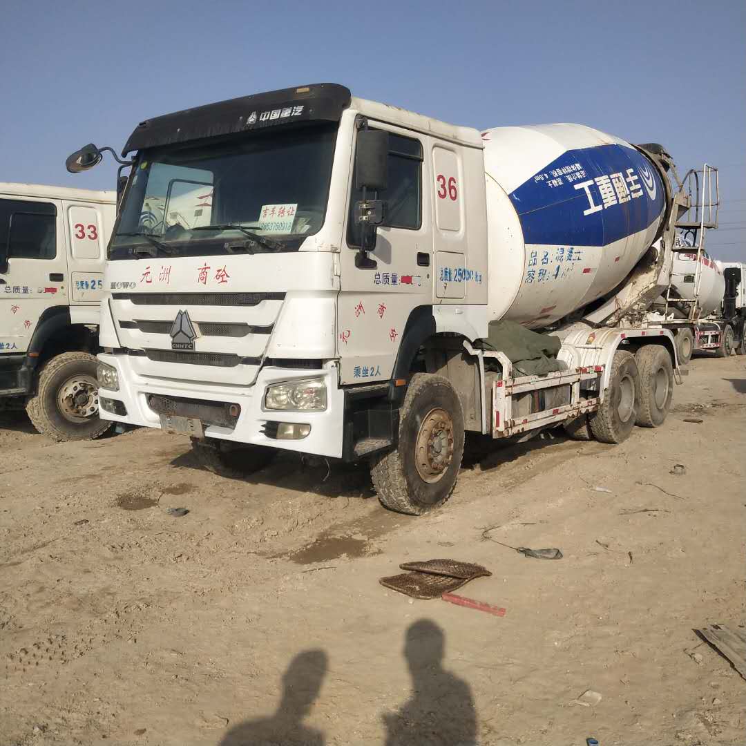 个人急售 二手水泥搅拌车 12方二手搅拌车 价格