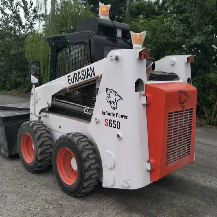 山猫清扫车,路面扫地机,装载机前置清扫器