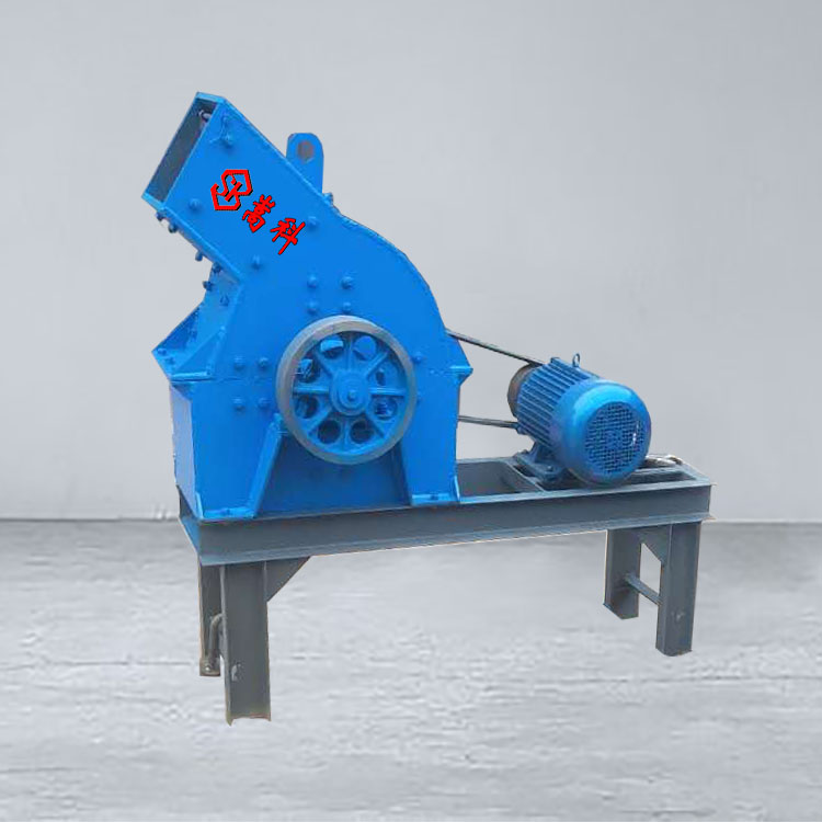 柴油动力小型移动破碎机pc200300锤式破碎机