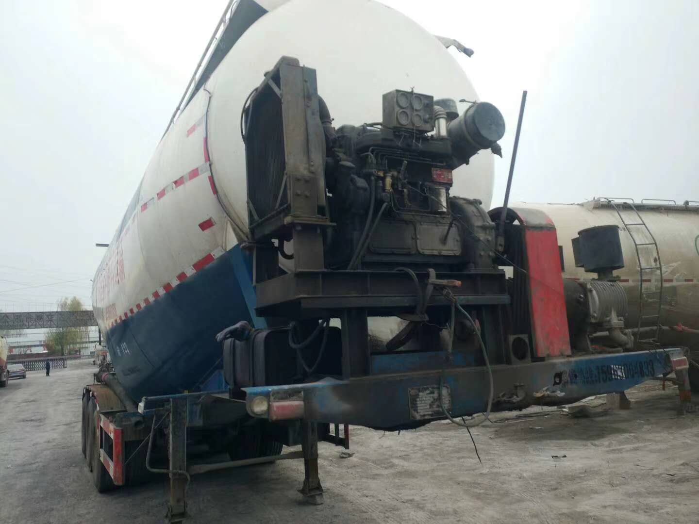 厂家二手散装水泥罐35-120方水泥罐车中集瑞江