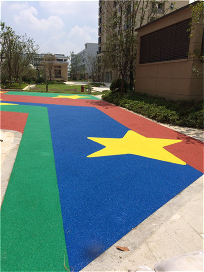 大丰幼儿园塑胶地坪施工方法