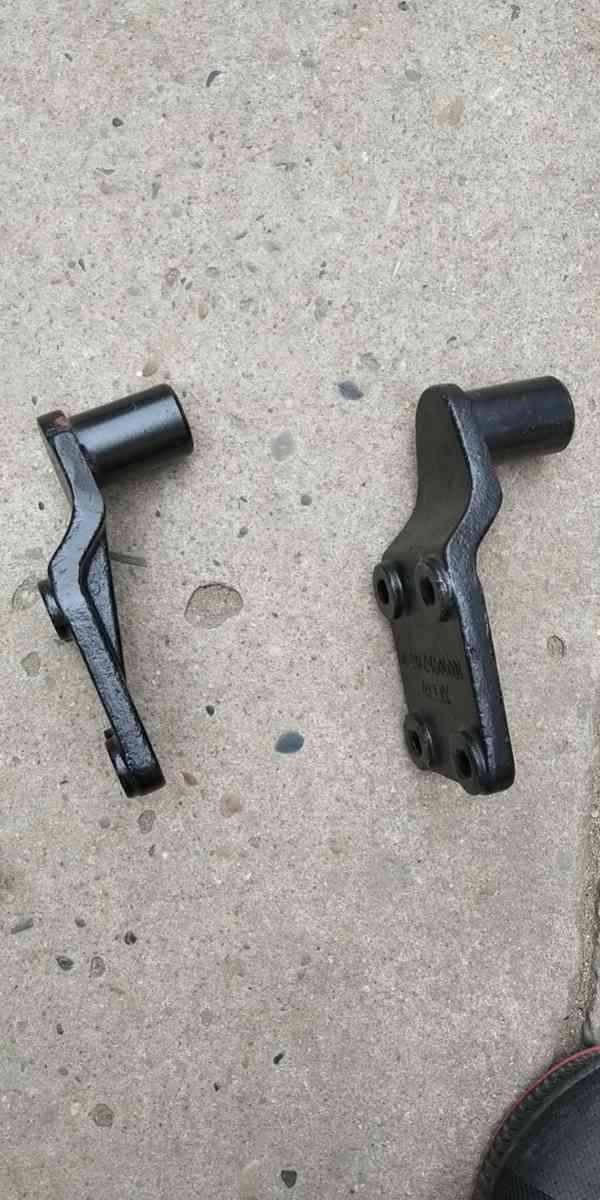 东风力拓横拉杆 东风途逸凯普特锐铃康霸直拉杆厂家