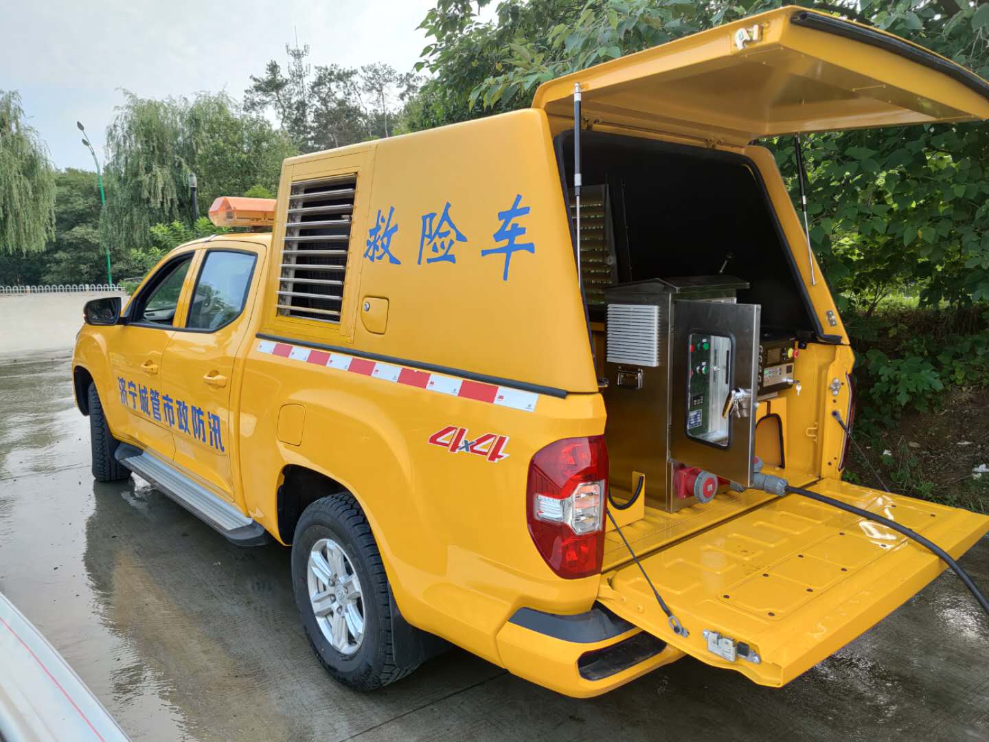 天津市皮卡式排水车