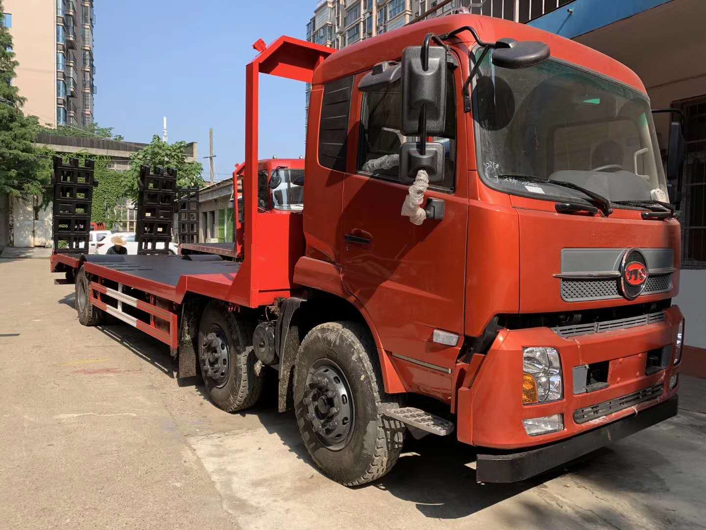 一拖福德牌低平板运输车特别定制质量可靠