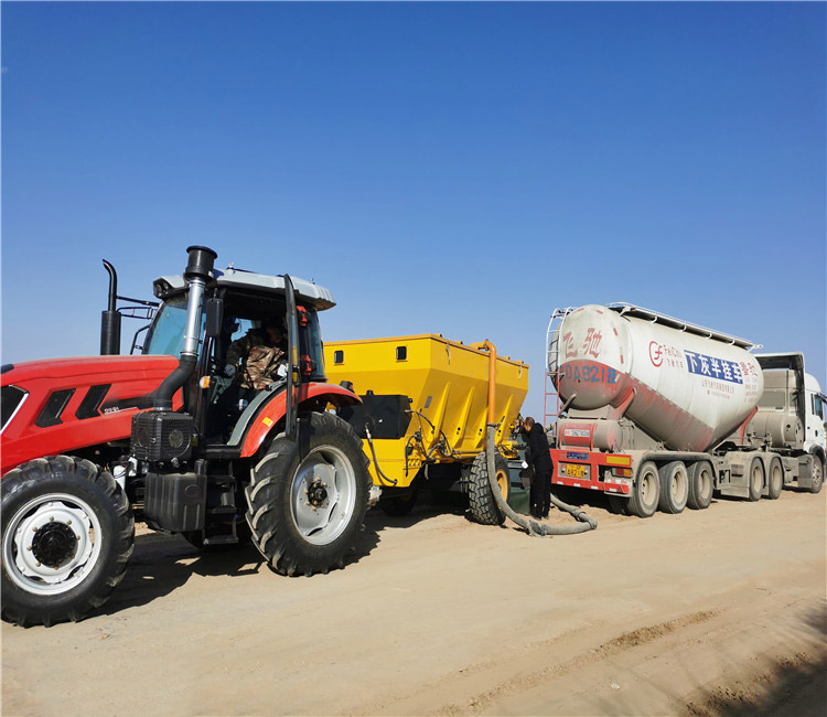 白灰撒布车灰土撒布机价格