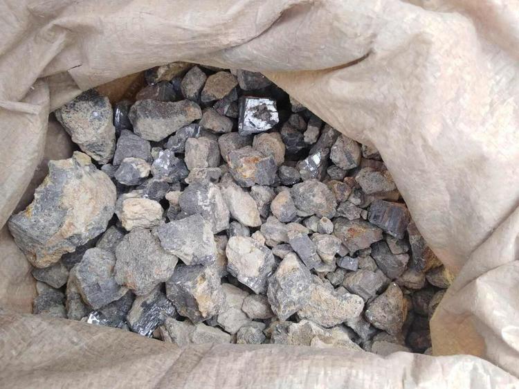 广隆港铁矿砂进口清关公司