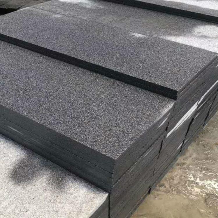 枣庄广场石芝麻黑批发石材基地批发路侧石材