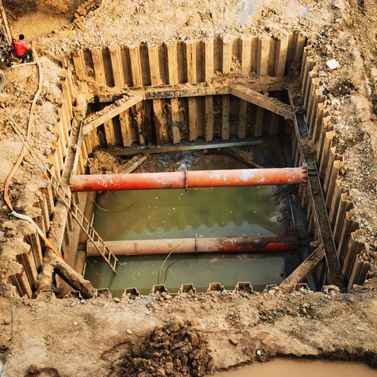 钢板桩施工完后土方开挖施工是十分重要的一个环节