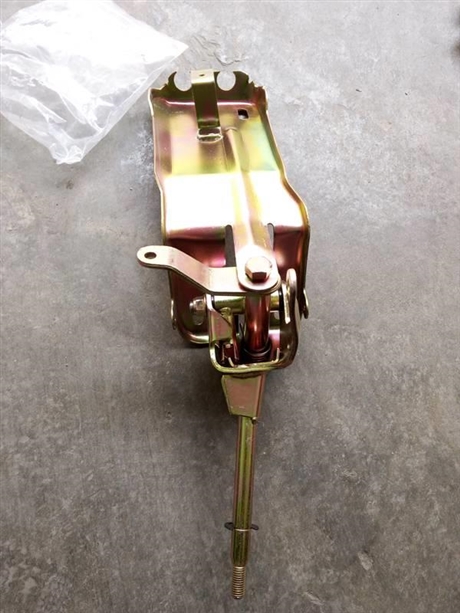 安徽东风多利卡离合器助力器货车配件